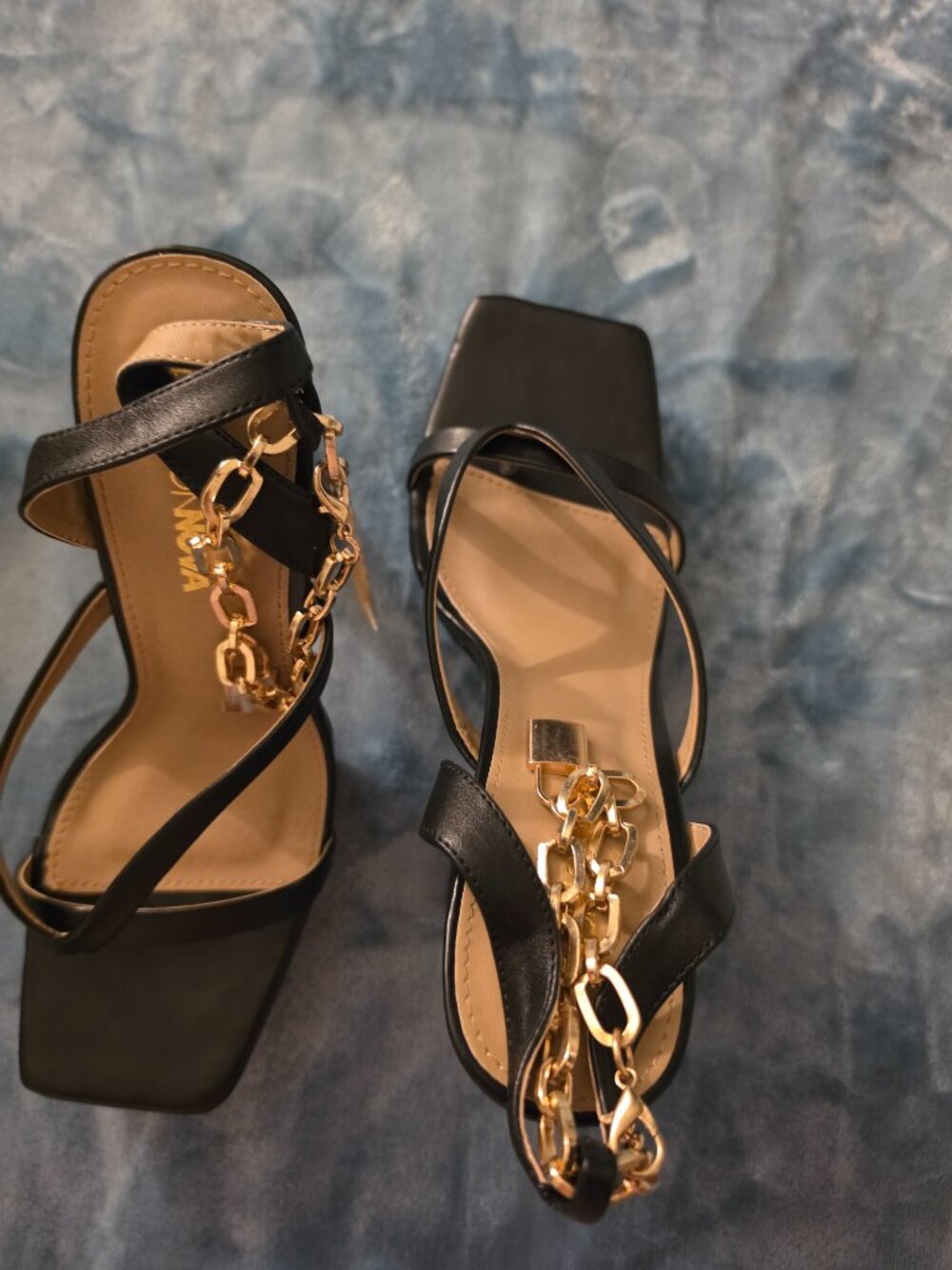 Stand My Ground Platform Heels - Picture 6 of 6
